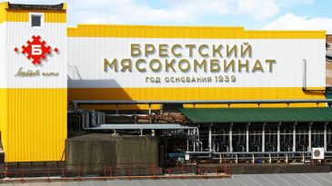 «Cлужбу безопасности не каждый может пройти»: работник Брестского мясокомбината рассказал в TikTok о новой вакансии